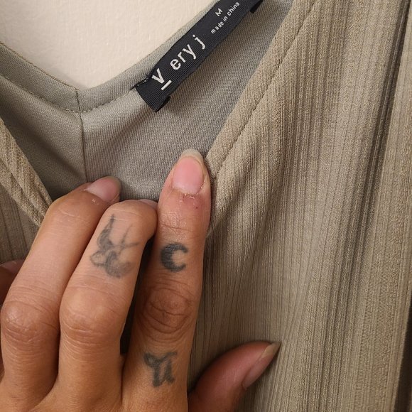 Sage Jumper/Romper - Picture 2 of 4